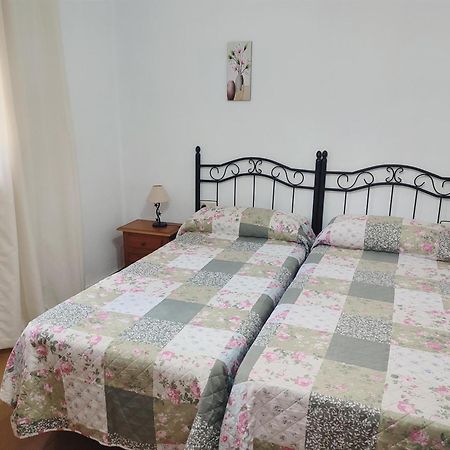 קוניל דה לה פרונטרה Casa Rural El Laurel Con Piscina Privada מראה חיצוני תמונה