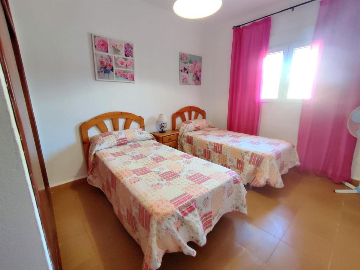 קוניל דה לה פרונטרה Casa Rural El Laurel Con Piscina Privada מראה חיצוני תמונה